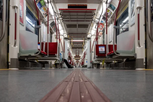 Toronto Canada Června 2020 Auto Ttc Subway Line Sníženou Jízdou — Stock fotografie