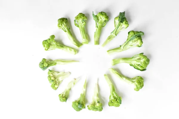 Brócoli Aislado Fondo Blanco Coliflor Verde Aislado Vegetariano Verduras Cocina —  Fotos de Stock