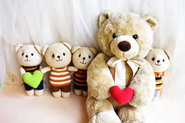 Cute Teddy Bears Family Yellow White Chiffon Background Relax Summer — Stock Photo, Image