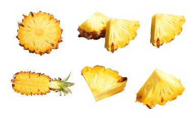 Beyaz arkaplanda izole edilmiş turuncu ananas dilimleri / yarısı / parçaları, gölgesi yok.