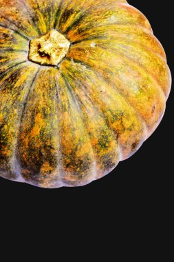 Balkabağı, izole edilmiş siyah arka plan, kırpma yolu olmayan Cadılar Bayramı balkabağı, sonbahar arka planı, Şükran Günü balkabağı