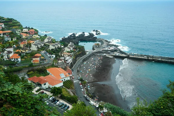 Vista Aldeia Seixal Praia Areia Preta Oceano Ilha Madeira — Fotografia de Stock