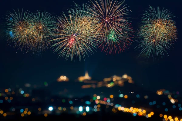 Hermosa Exhibición Fuegos Artificiales Para Celebración Con Luz Borrosa Bokeh — Foto de Stock