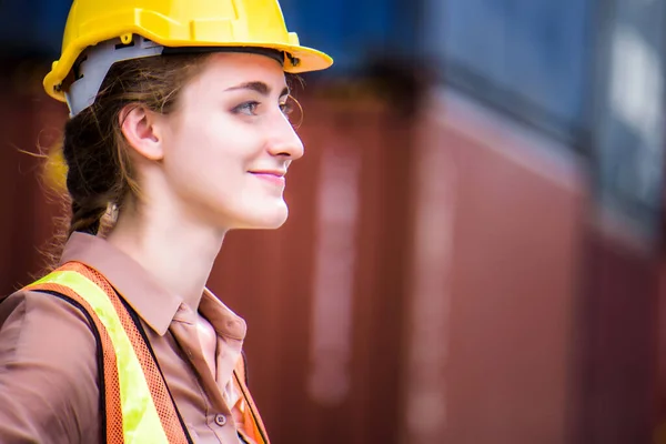 Young Confident Caucasian Woman Engineer Wearing Yellow Safety Helmet Check — Stock Photo, Image