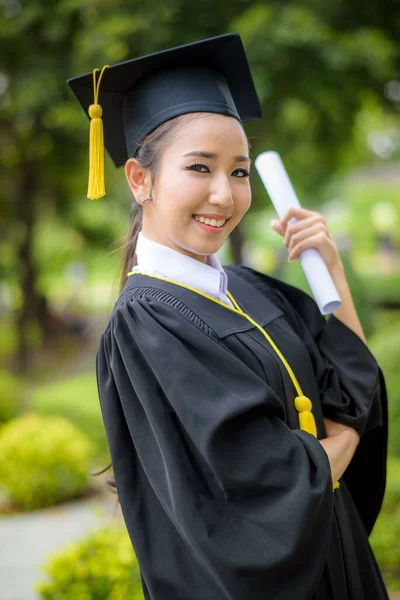 Graduated Woman Students Wearing Graduation Hat Gown Happiness Feeling Park — Stock Photo, Image