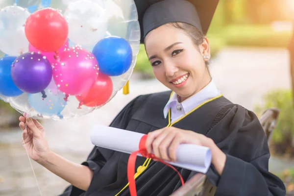 Graduated Woman Students Wearing Graduation Hat Gown Happiness Feeling Park — Stock Photo, Image