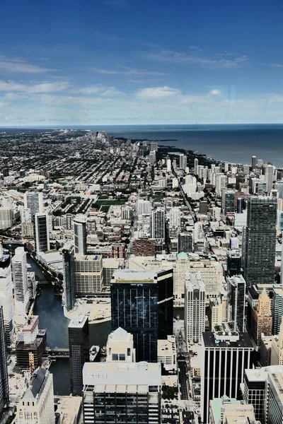 Widok Wysokich Budynków Chicago Letnie Wakacje — Zdjęcie stockowe