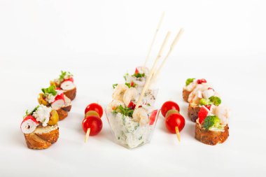  Farklı yemekler ve aperatifler.