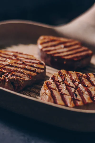 Préparation Steak Bœuf Sur Une Poêle Griller — Photo