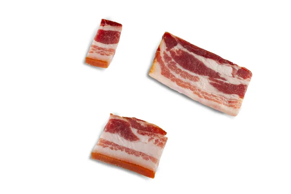 Fatias Bacon Porco Defumado Fundo Branco Com Caminho Recorte — Fotografia de Stock