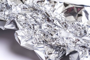 Buruşmuş alüminyum folyonun dokusu