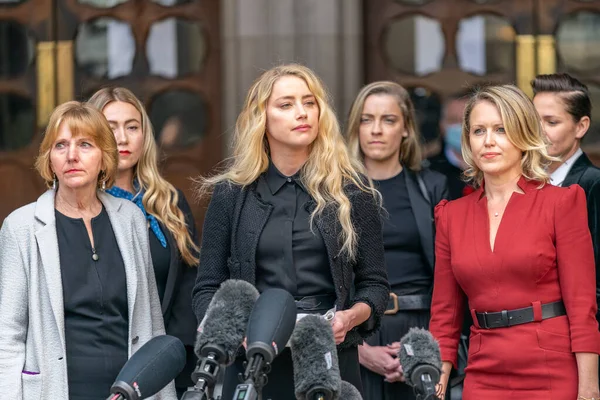 Londen England Juli 2020 Amber Heard Doet Een Persverklaring Voor — Stockfoto