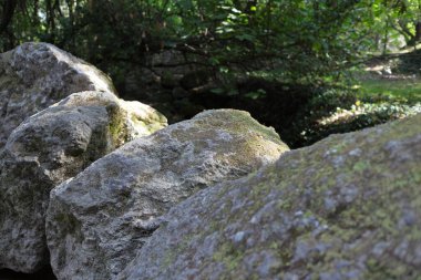 Bomarzo, İtalya - 09 / 30 / 2017: İtalya 'nın Bomarzo belediyesindeki ünlü canavar parkı