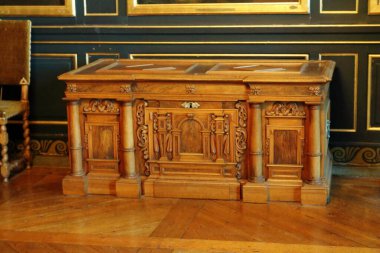 Stockholm, İsveç - 07 / 10 / 2019: İsveç kraliyet ailesinin ikametgahı Drottningholm Kalesi 'nin dışı