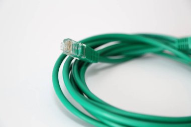 Ethernet bağlantısı, kablo ve yama