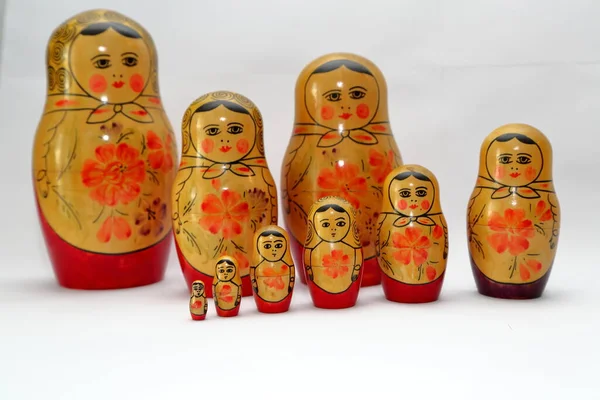 Matrioshka Ünlü Rus Yapımı Bebekler — Stok fotoğraf