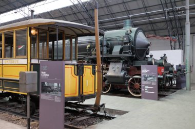 Milan, İtalya, 12 / 24 / 2018: Leonardo da Vincis Bilim ve Teknoloji Müzesi Milan 'da