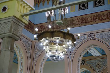 Dubai Camii 'nin içi