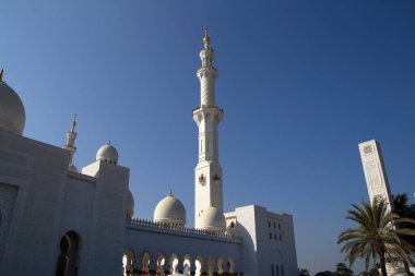 Abu Dabi Şeyh Zaik Camii