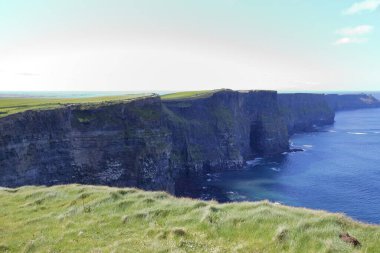 Moher 'in İrlanda Kayalıkları manzarası