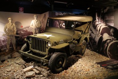 Torino, İtalya - 07 / 04 / 2018: Prototipler, klasik arabalar ve otomasyon araçlarının Torino 'daki Otomobil Müzesinde sergilenmesi