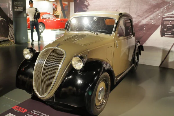 Turyn Włochy 2018 Wystawa Prototypów Zabytkowych Samochodów Narzędzi Automatyki Muzeum — Zdjęcie stockowe