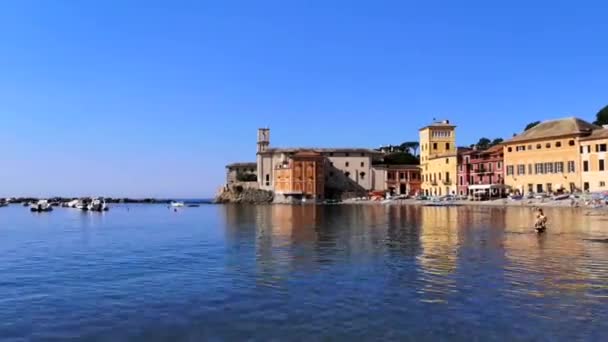 Hiperlapso Bahía Sestri Levante Con Muchas Casas Colores Spiaggia Del — Vídeos de Stock