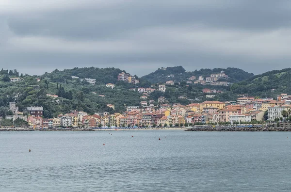 San Terenzo Kalesinin Panoramik Manzarası — Stok fotoğraf