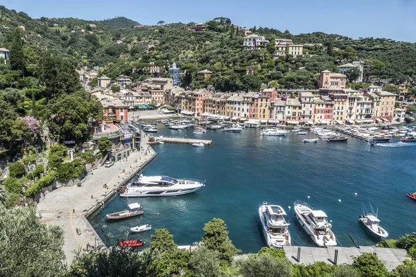 Lucht Uitzicht Portofino Met Prachtige Kleurrijke Houese Vele Boten — Stockfoto