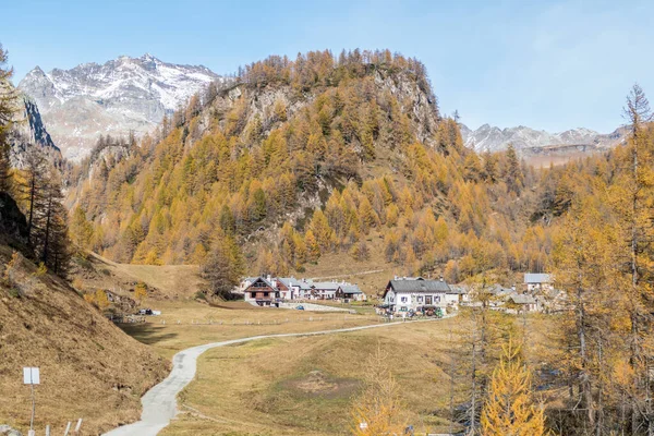 Colours Autumn Alpe Devero Little Village Mountains — Stock Photo, Image