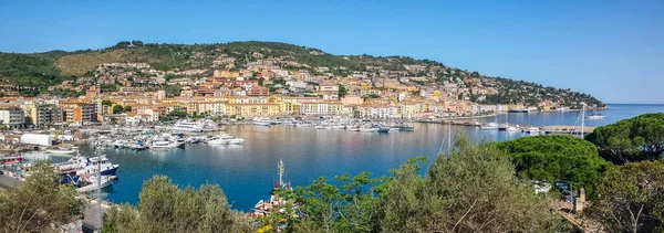 Πανοραμική Θέα Του Porto Santo Stefano Στην Τοσκάνη — Φωτογραφία Αρχείου