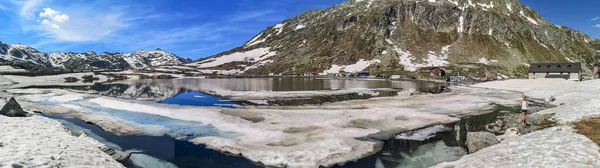 Ultra Wide View Frozen Lake Gotthardpass — Stock Photo, Image