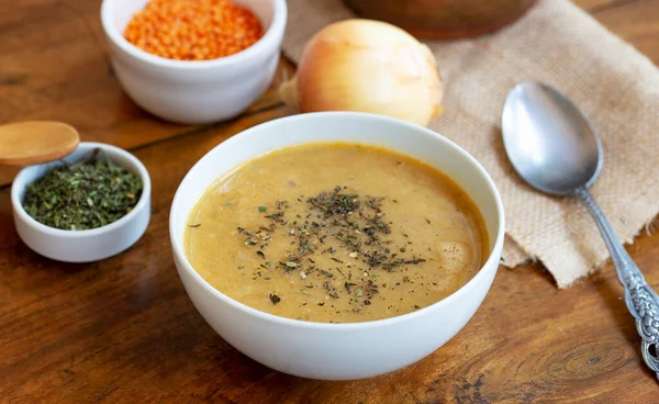Lentil bulgur soup, Turkish Cuisine, Vegetarian Meal — Stock Image Lentil Bulgur Soup Turkish Cuisine Vegetarian Meal Royalty Free Stock Images
