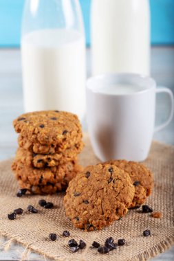 Çikolatalı çavdar kurabiyesi.