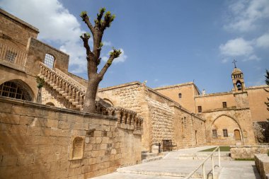  Mardin 'deki Mor Behnam (Kirklar) kilisesi.