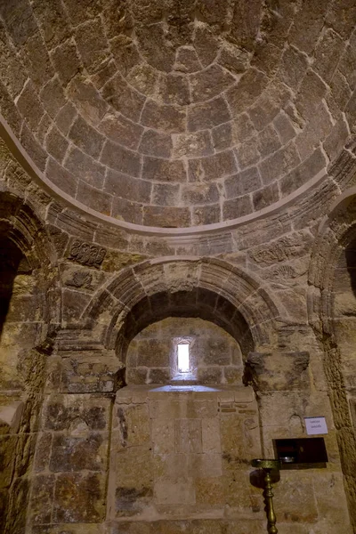 トルコのマルディンにあるDeyrulzafaran修道院 Deyrulzafaran修道院のインテリアビュー — ストック写真