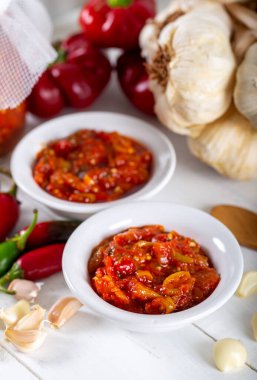 Kasede sebzeli Chadi sosu. Türk sosu.