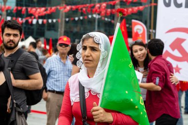İzmir / Türkiye - 05 / 01 / 2018: İzmir, Türkiye 'den İşçi Bayramı Toplantısı. 
