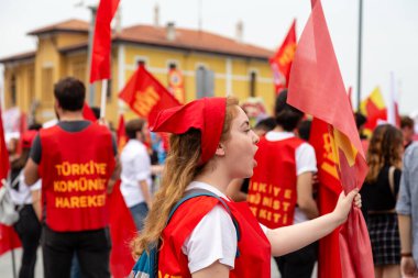 İzmir / Türkiye - 05 / 01 / 2018: İzmir, Türkiye 'den İşçi Bayramı Toplantısı. 