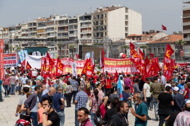 İzmir / Türkiye - 05 / 01 / 2018: İzmir, Türkiye 'den İşçi Bayramı Toplantısı.