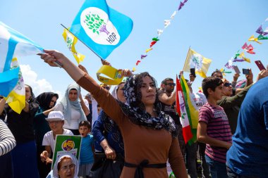 Gundogdu Meydanı, Konak, İzmir / Türkiye - 06 / 23 / 2018: İzmir 'de Cumhurbaşkanlığı Seçim Toplantısı (Halklarin Demokratik Partisi, HDP).