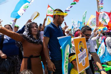 Gundogdu Meydanı, Konak, İzmir / Türkiye - 06 / 23 / 2018: İzmir 'de Cumhurbaşkanlığı Seçim Toplantısı (Halklarin Demokratik Partisi, HDP).