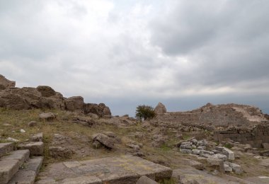 Antik Pergamon şehrinin kalıntıları. Bergama, İzmir, Türkiye