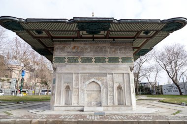 Kiliç Ali Paşa Çeşmesi, Tophane Çeşmesi, Tophane, Beyoğlu, İstanbul, Türkiye olarak da bilinir. Fotoğraf: 29 Ocak 2017