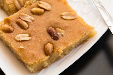 Sam Tatlisi, geleneksel Türk tatlısı.