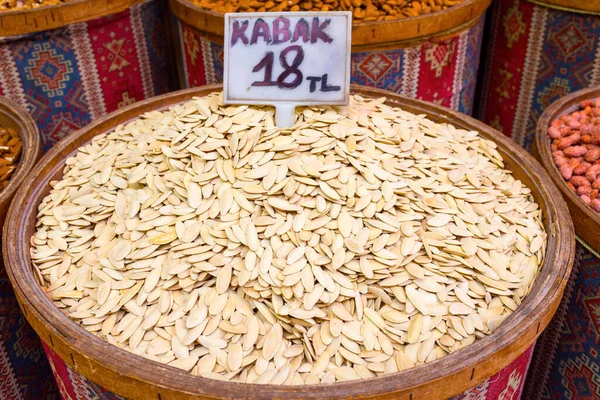 Getrocknete Kürbiskerne Auf Einem Markt Izmir Türkei — Stockfoto