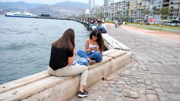 Alsancak Izmir Turquía 2019 Personas Actividades Ocio Largo Del Parque — Foto de Stock