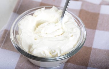 Kasede taze yoğurt var. Kapat.. 