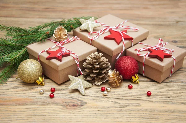 Coffrets Cadeaux Noël Décorations Sur Fond Bois — Photo