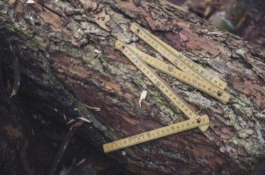 Marangozlar için yardımcı aletler, ahşap ve balta işi, ahşap sayaç.